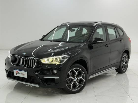 BMW X1 2.0 16V TURBO ACTIVEFLEX SDRIVE20I X-LINE 4P AUTOMÁTICO BMW X1 2.0 16V TURBO ACTIVEFLEX SDRIVE20I X-LINE 4P AUTOMÁTICO